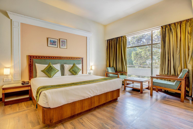 Bedroom, HOTEL AJANTA CONTINENTAL, Dehradun