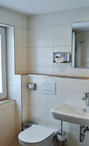 Bathroom 3, Hotel Restaurant Große Teichsmuhle, Coesfeld