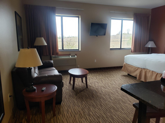 Bedroom 3, Cobblestone Inn & Suites - Newton, Jasper