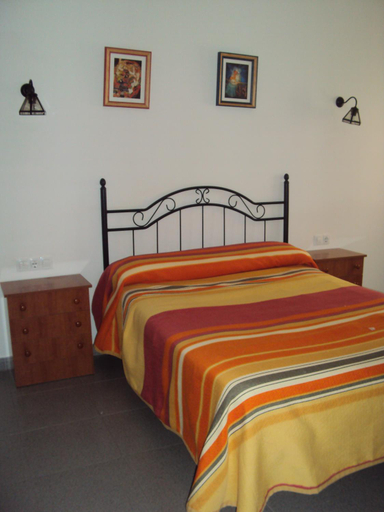Others 5, El Aceiton, Huelva