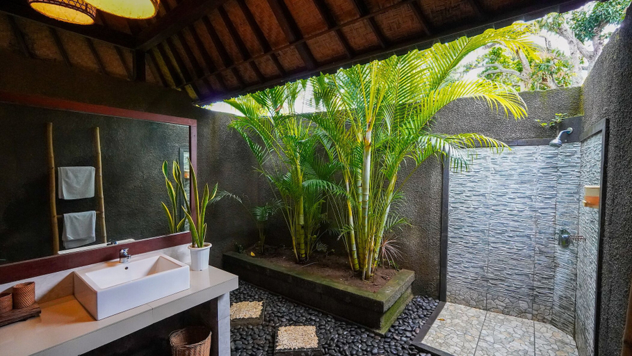Bathroom 4