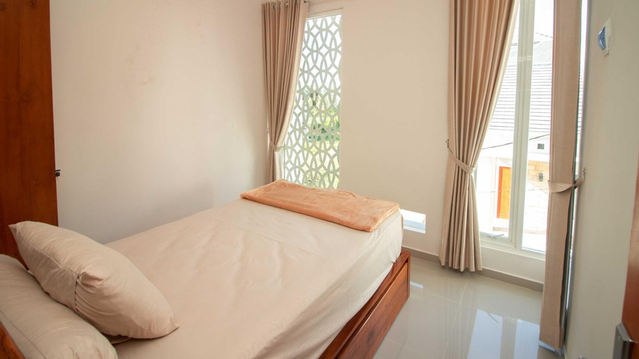 Bedroom 14