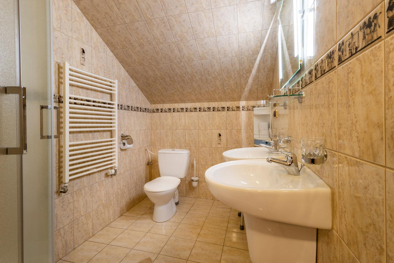 Bathroom 3, Karl, Klatovy