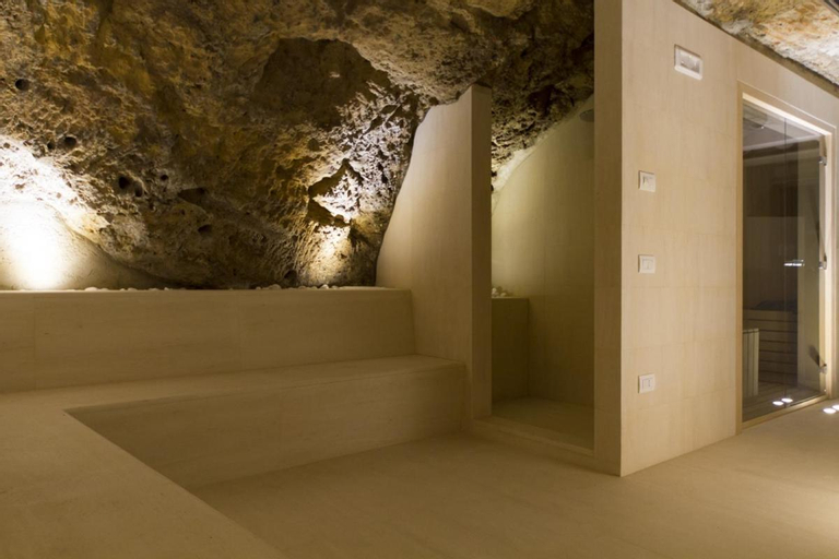 Others 5, La Casa Del Porto, Bergamo