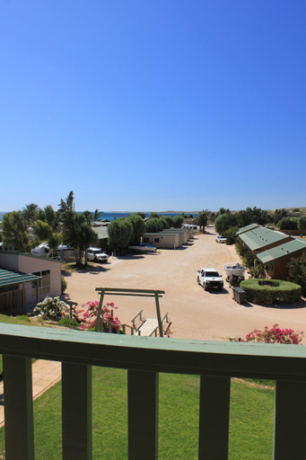 Exterior & Views 5, Ningaloo Coral Bay – Bayview, Carnarvon