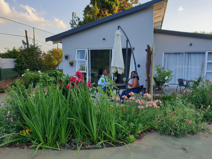 Others 4, Pine Park Garden Cottages, City of Johannesburg