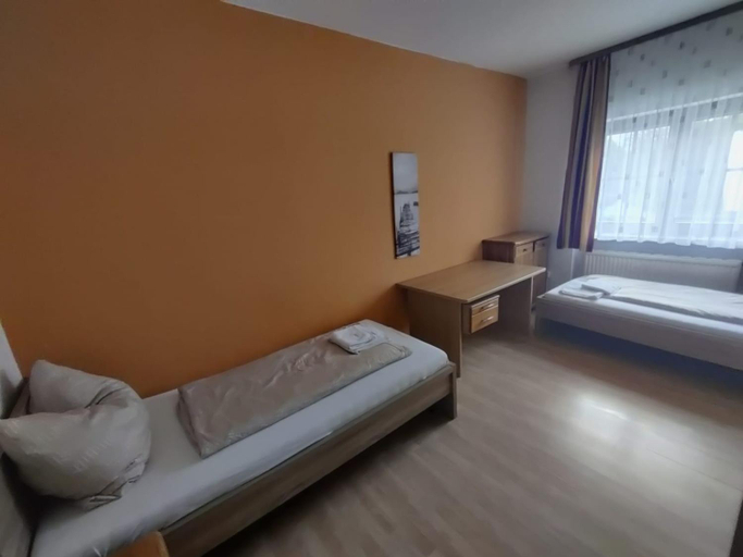 Bedroom 2, Landhotel Mariensaule, Schärding
