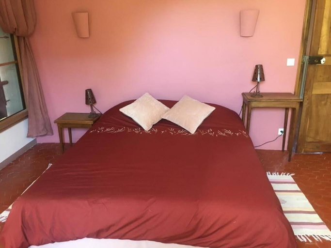 Others 3, Le Clos du Verger, Alpes-de-Haute-Provence