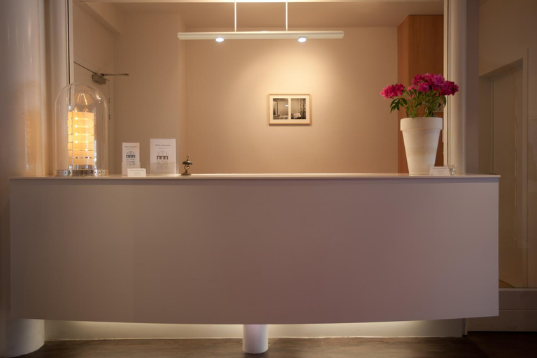 Public Area 2, Hotel Van Bunnen, West-Vlaanderen