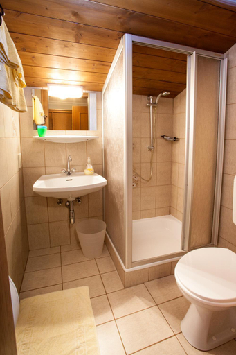 Bathroom, Gastehaus Sunkler, Hallein