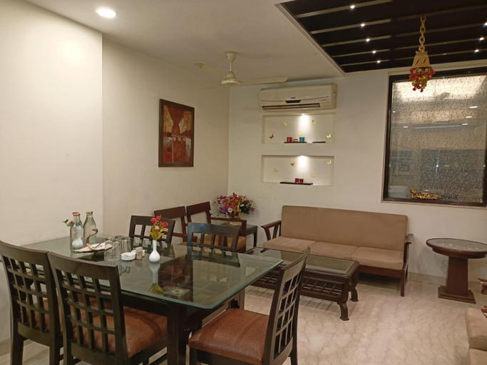 Others 4, The Hermitage Hotel, Delhi