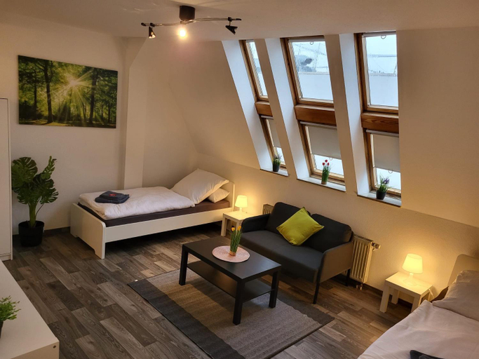 Others 4, CityApartment Platinum-Zentrum mit Parkplatz, Bielefeld