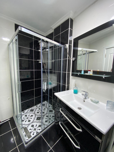 Bathroom 3, Araz Apart, Osmangazi