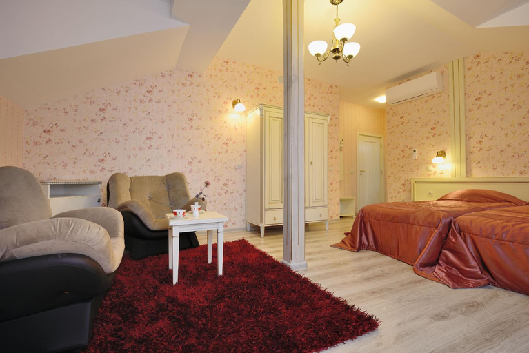 Bedroom 2, Villa Paris, Hisar