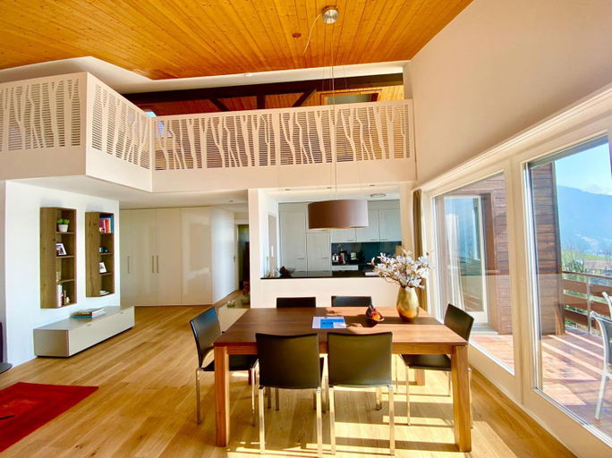 Dining Room 6