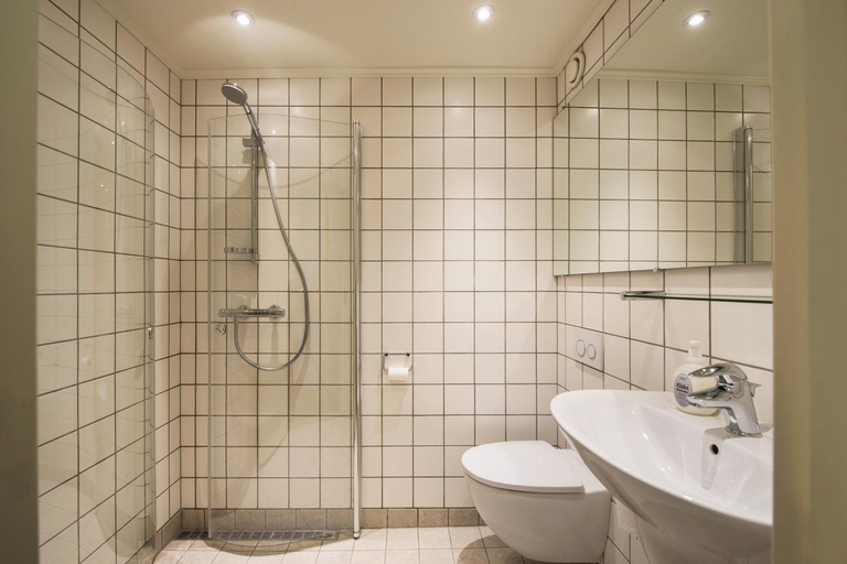 Bathroom 3, Konference & hotel Klinten, Stevns