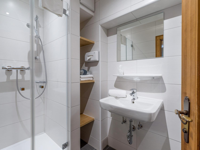 Bathroom, Haus Tirol, Kitzbühel