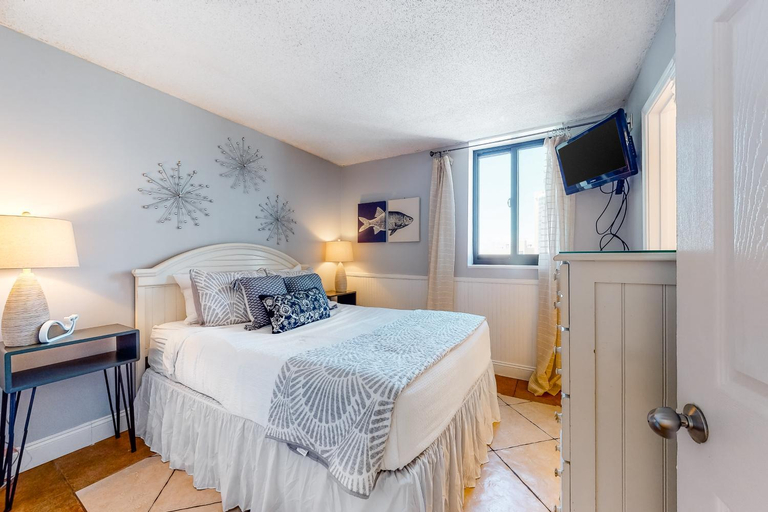 Bedroom 26