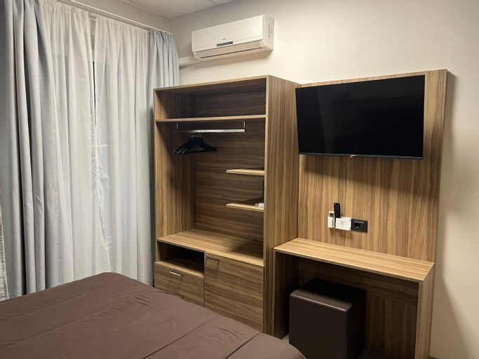 Bedroom 3, Hotel Esperia, Imperia