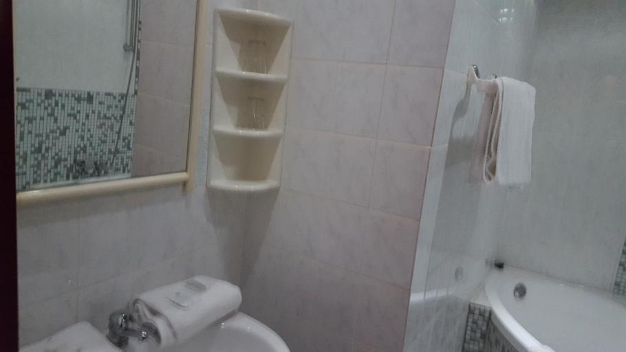 Bathroom 6
