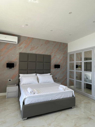 Bedroom 10