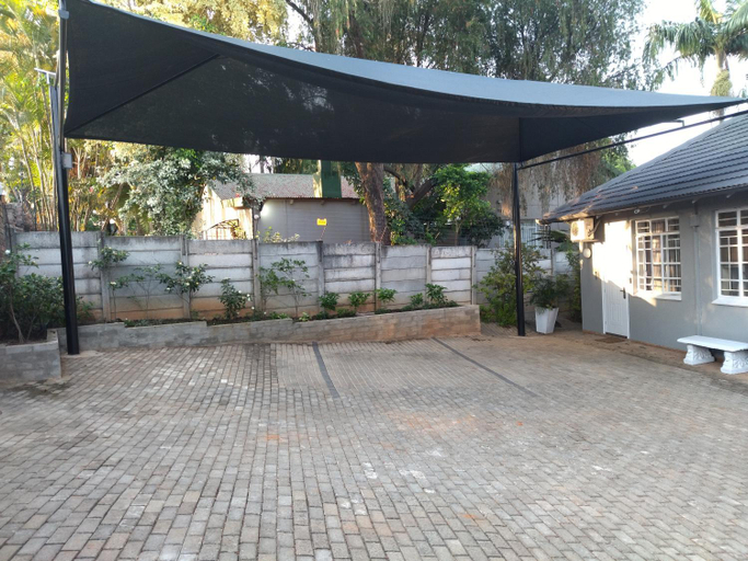 Others 4, 21on2nd Avenue, Mopani