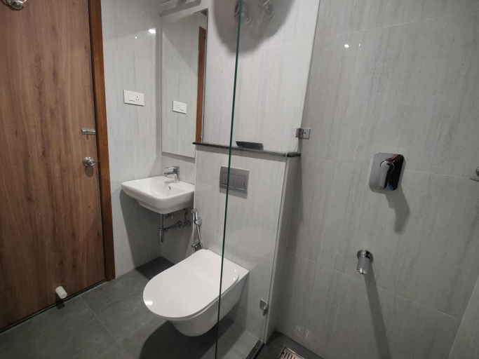 Bathroom 5, RR Mount Elite Suites, Chennai