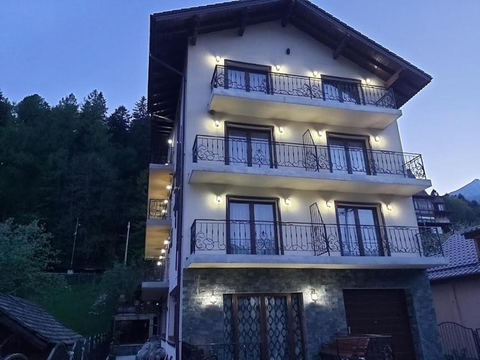 Others 3, FULG De NEA, Sinaia