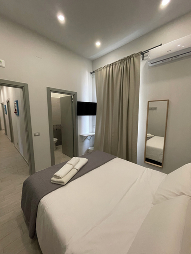 Bedroom 3, Naptown Rooms, Napoli