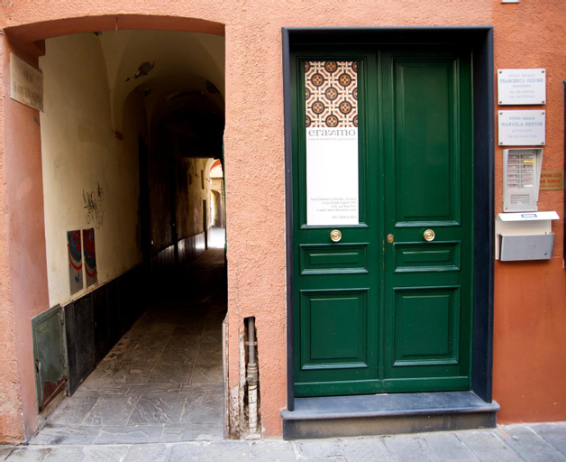 Erasmo Rooms & Breakfast, Savona