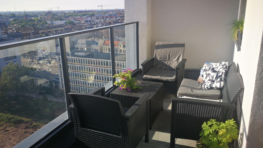 Others 2, FAMMA w View, Poznań City