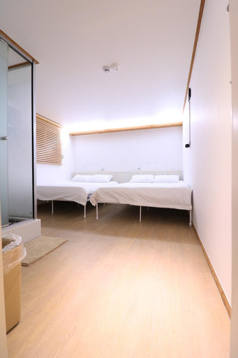 Bedroom 11