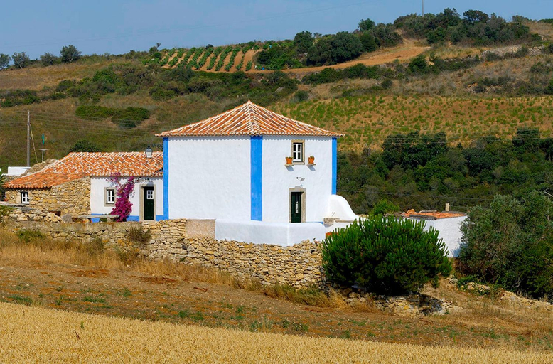 Others 5, Aldeia da Mata Pequena, Mafra