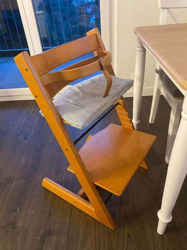 Others 4, Beautiful flat with balcony and partial lake view, Luzern