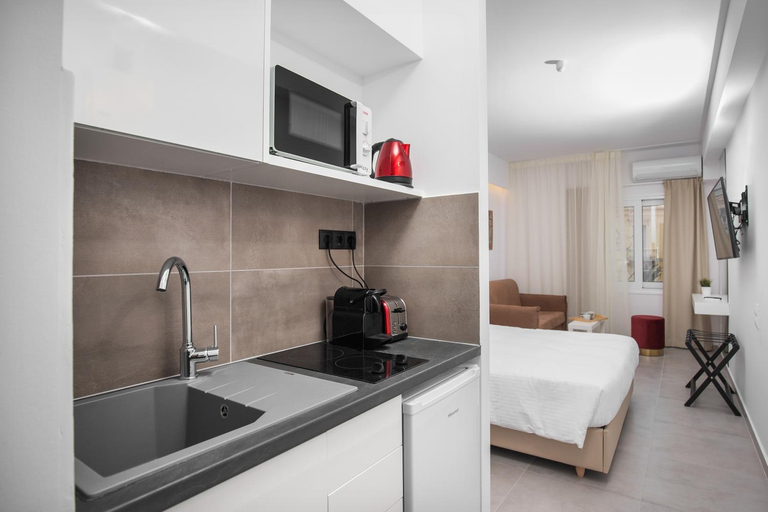 Kitchen 2, The Square Six, Attica