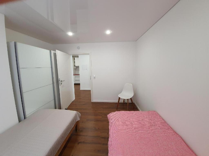 Others 4, Monteurwohnung - Handwerkerwohnung, Darmstadt-Dieburg