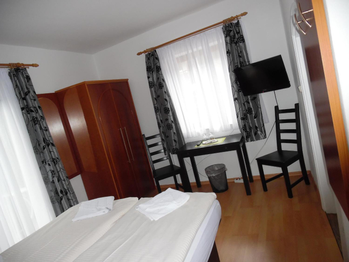 Others 2, Hotel Edelweiß, Garmisch-Partenkirchen
