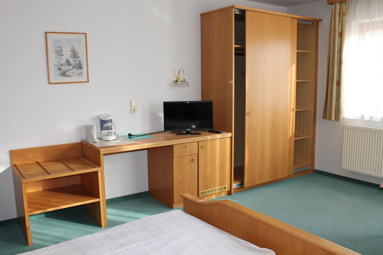 Bedroom 3, Hotel garni Vogelsang, Passau