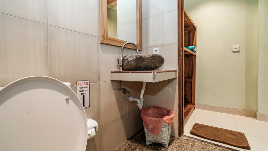 Bathroom 3, The Village Guest House, Gianyar