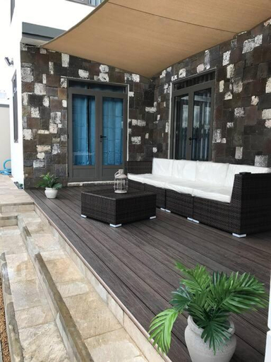 Others 5, Mungur villa, Black River