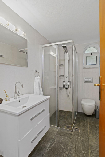 Bathroom, SeaviewHeaven - Private pool - Overlooking Chania, Crete