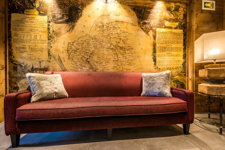 Public Area 3, Hotel Le Samoyede, Haute-Savoie