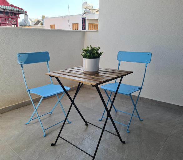 Others 4, Tefkrou Anthia 9 apts