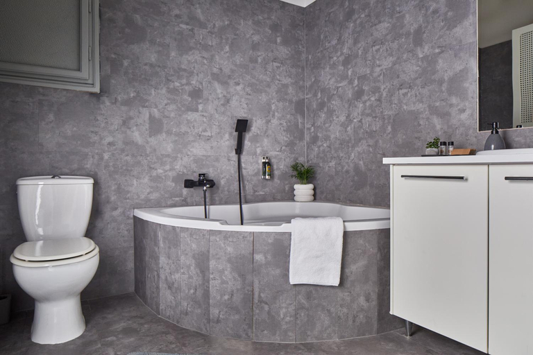 Bathroom 4, Butik Life Hotel & Apartments, Budapesti