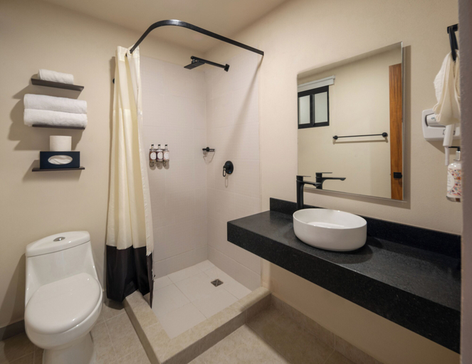 Bathroom 5, EVERGLADES SUITES, Benito Juárez