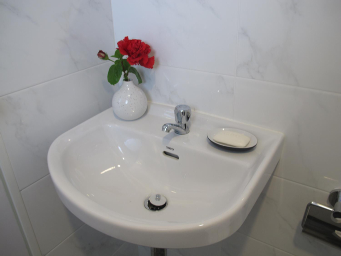 Bathroom 5