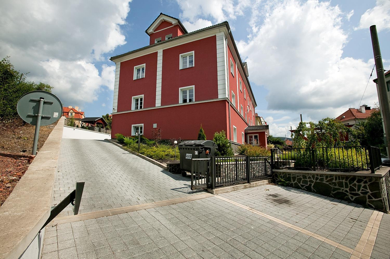 Others 4, Penzion Na Hvezde, Ústí nad Labem