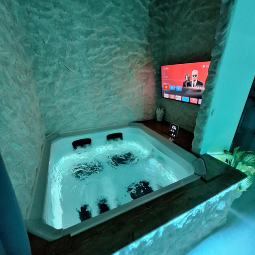 Others 2, Dark & Light rooms & luxury suites, Catania
