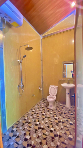 Bathroom 3, Tay Farmhouse, Vị Xuyên