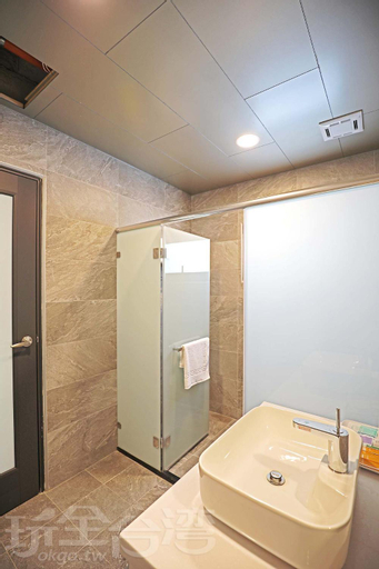 Bathroom 1